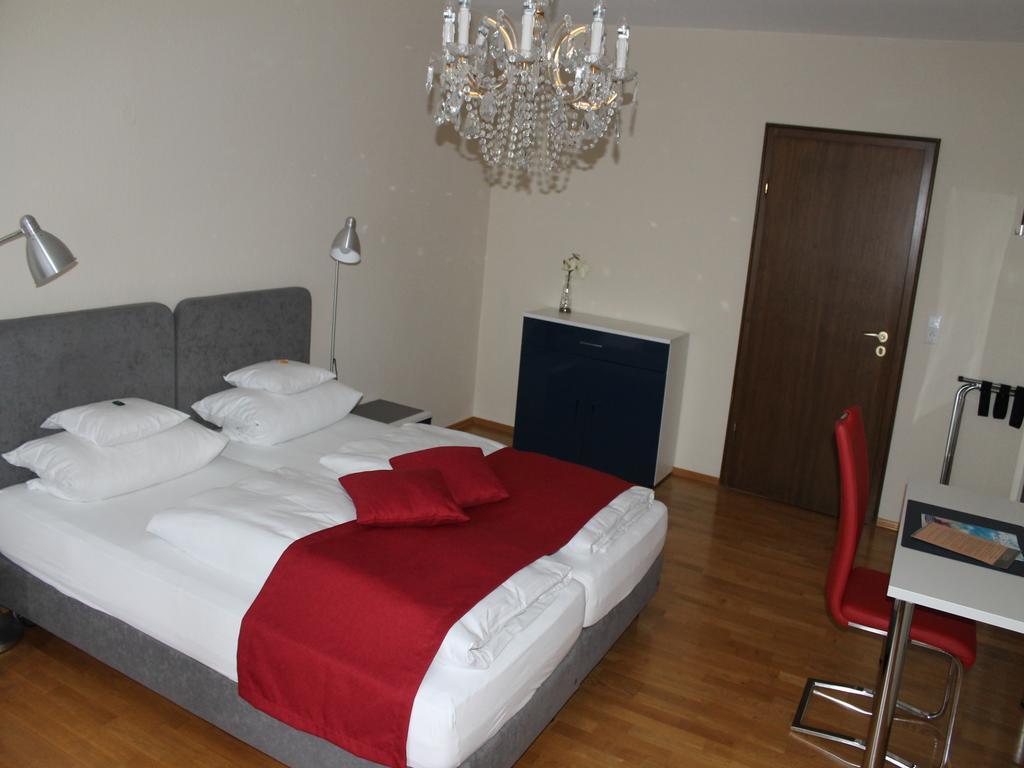 Hotel Garni Bellevue Bad Fussing Bilik gambar