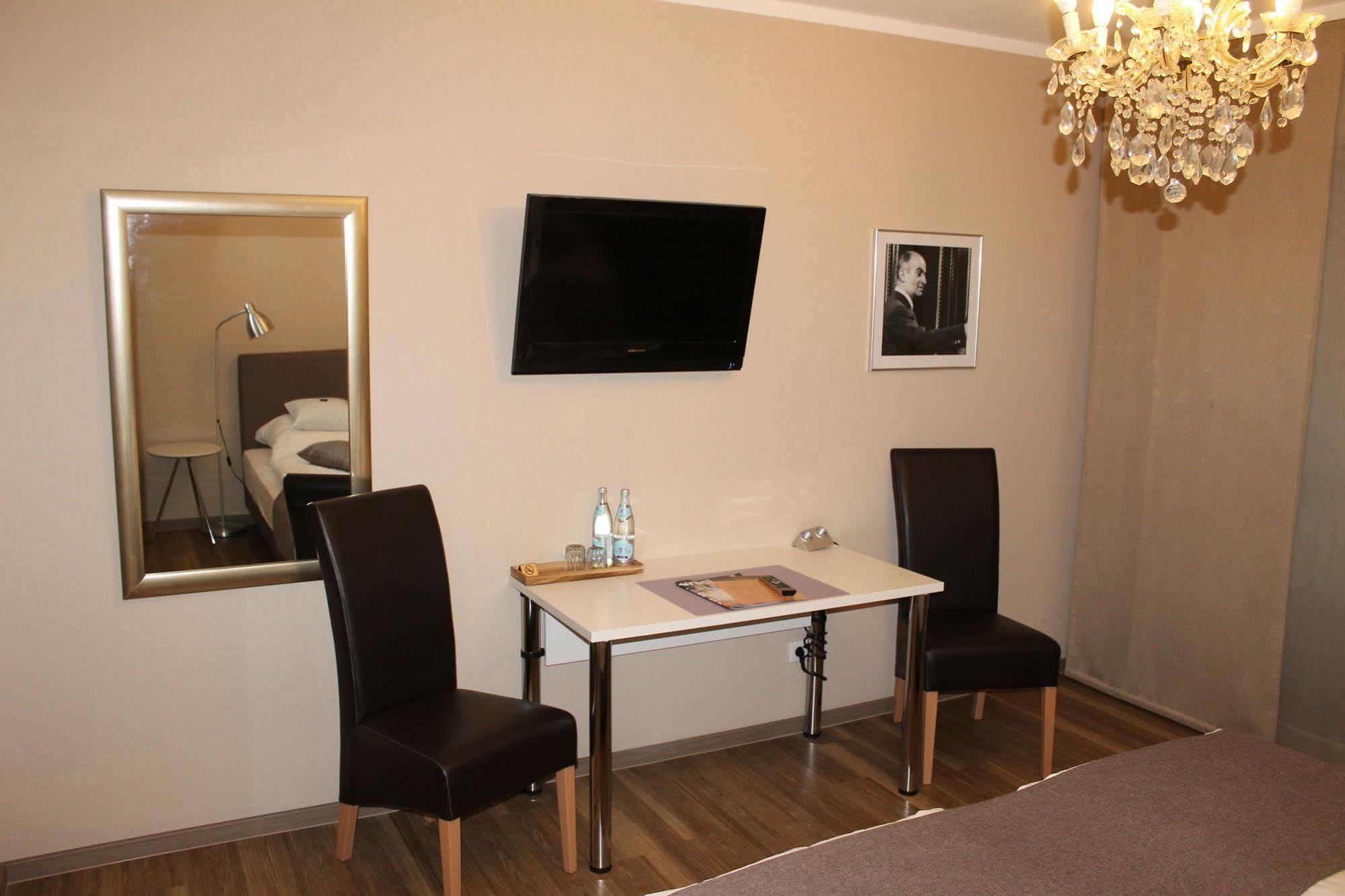 Hotel Garni Bellevue Bad Fussing Luaran gambar