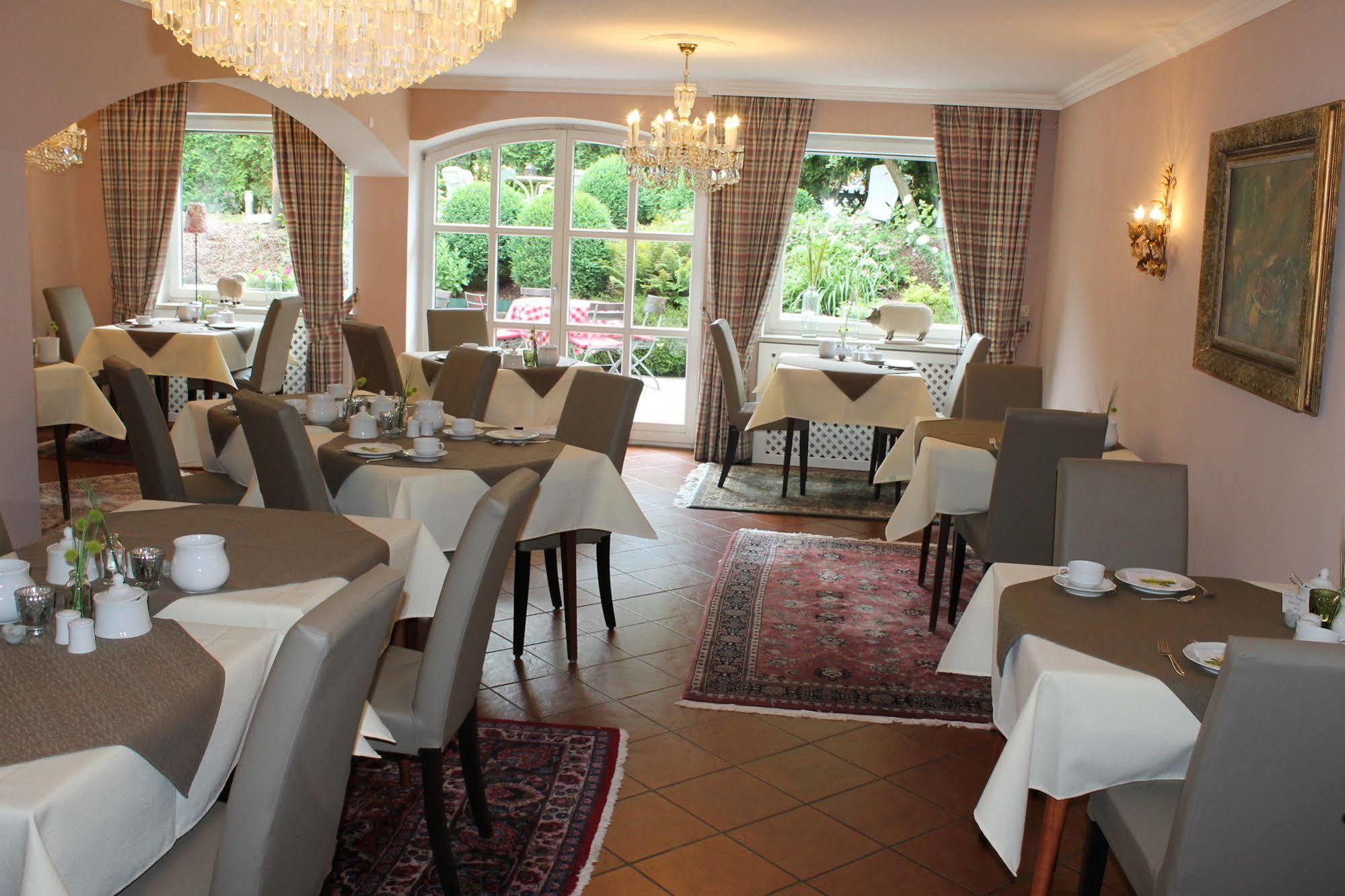 Hotel Garni Bellevue Bad Fussing Luaran gambar