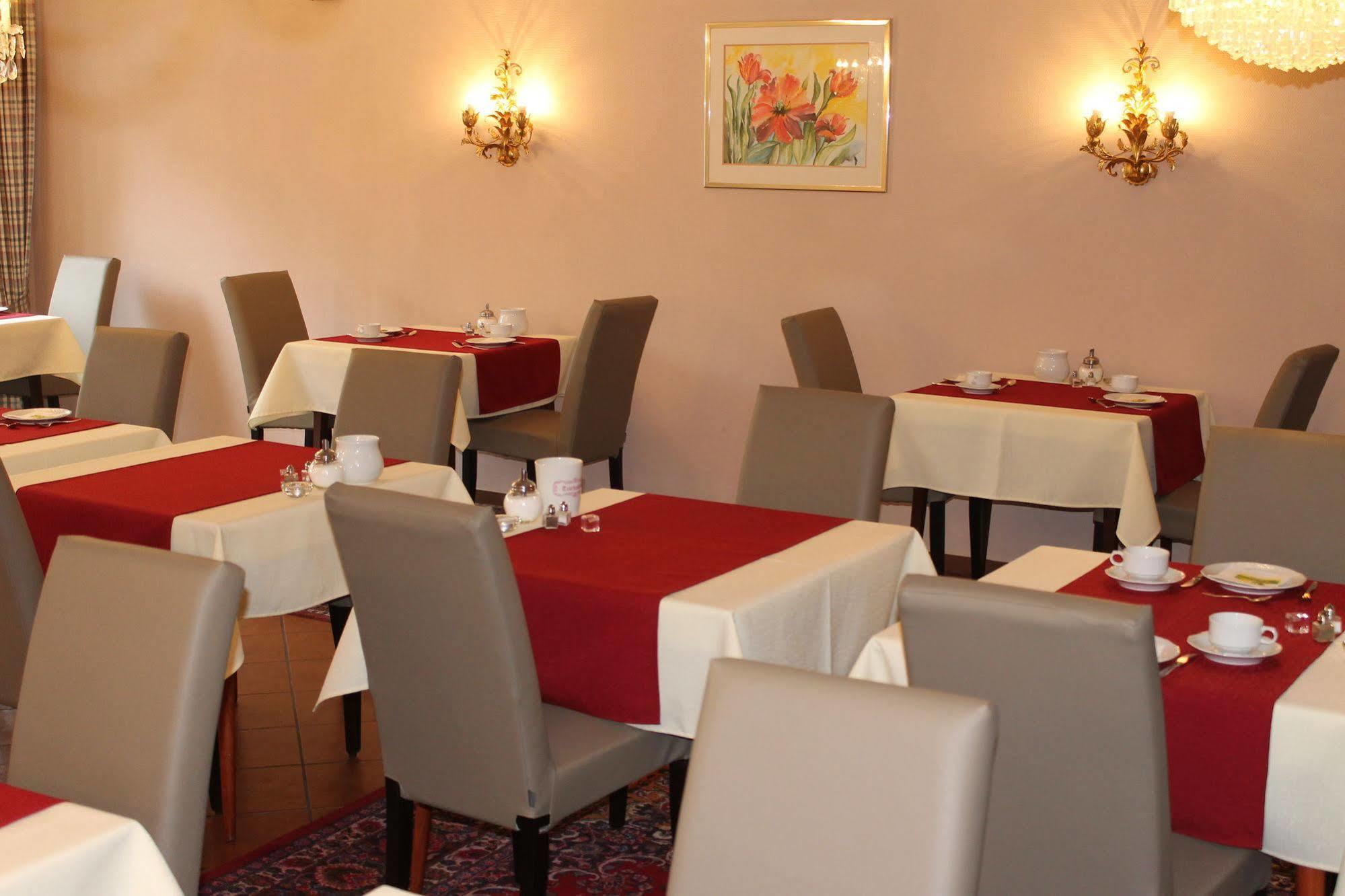 Hotel Garni Bellevue Bad Fussing Luaran gambar
